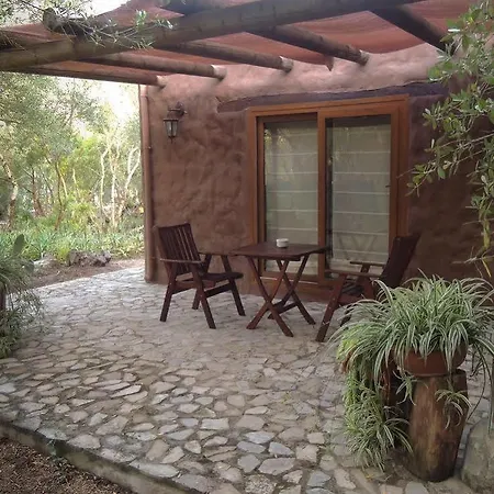 פארק נופש Tikal Boungalows Malcocinado (Andalucia)